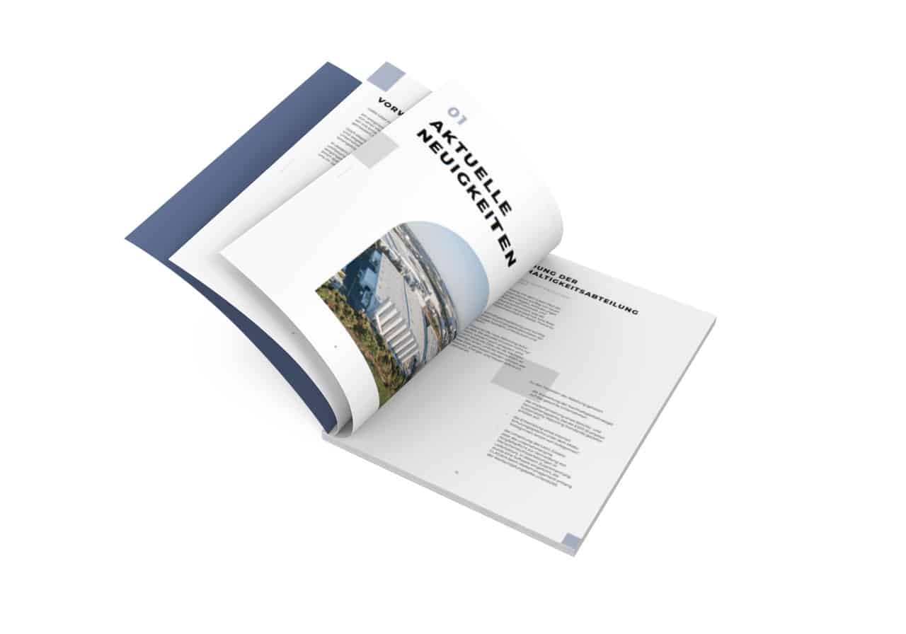 Eine aufgeschlagene Broschüre mit Text und Bild